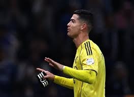 伤势已恢复95%，郑钦文回应复出时间，练左手发球？对自己太狠了